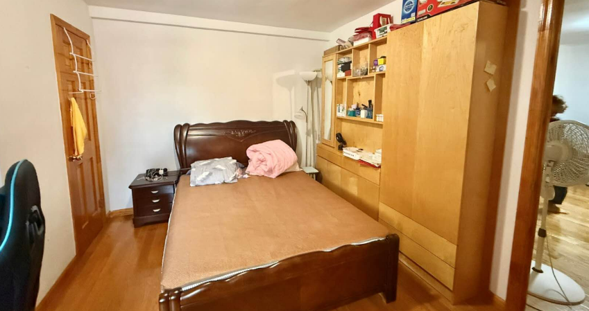 For Sale Queens